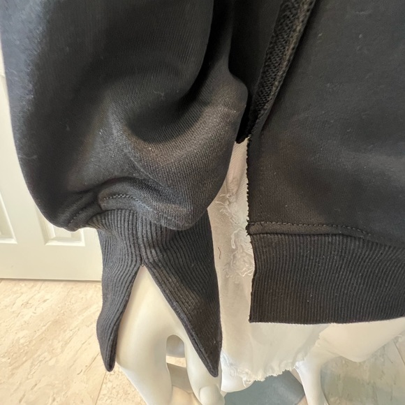 Tic Tak Toe French terry sequin pull over sz medium - Picture 9 of 10